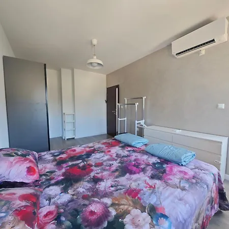 Daria アパート ヴァルナ